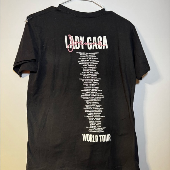 Lady Gaga Joanne World Tour Woman's M Size Black Short Sleeve Streetwear Music - Picture 2 of 7